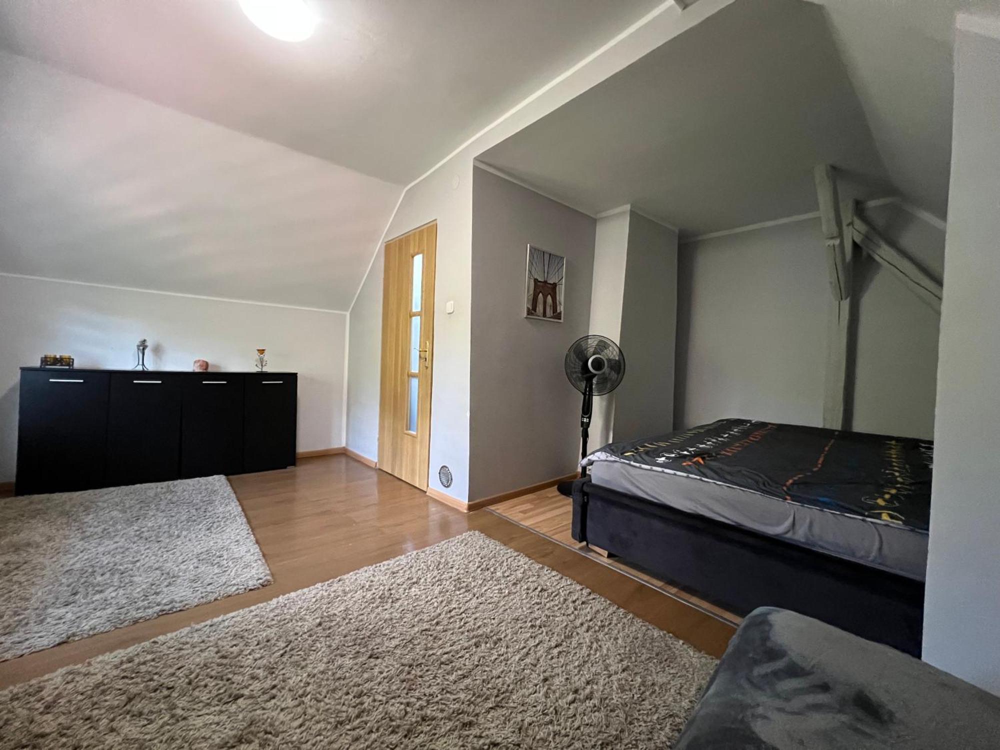 Dom Nad Jeziorem Strazym Zbiczno Exterior foto